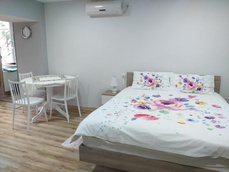 Boutique Apartment 17 Tbilisi Eksteriør billede